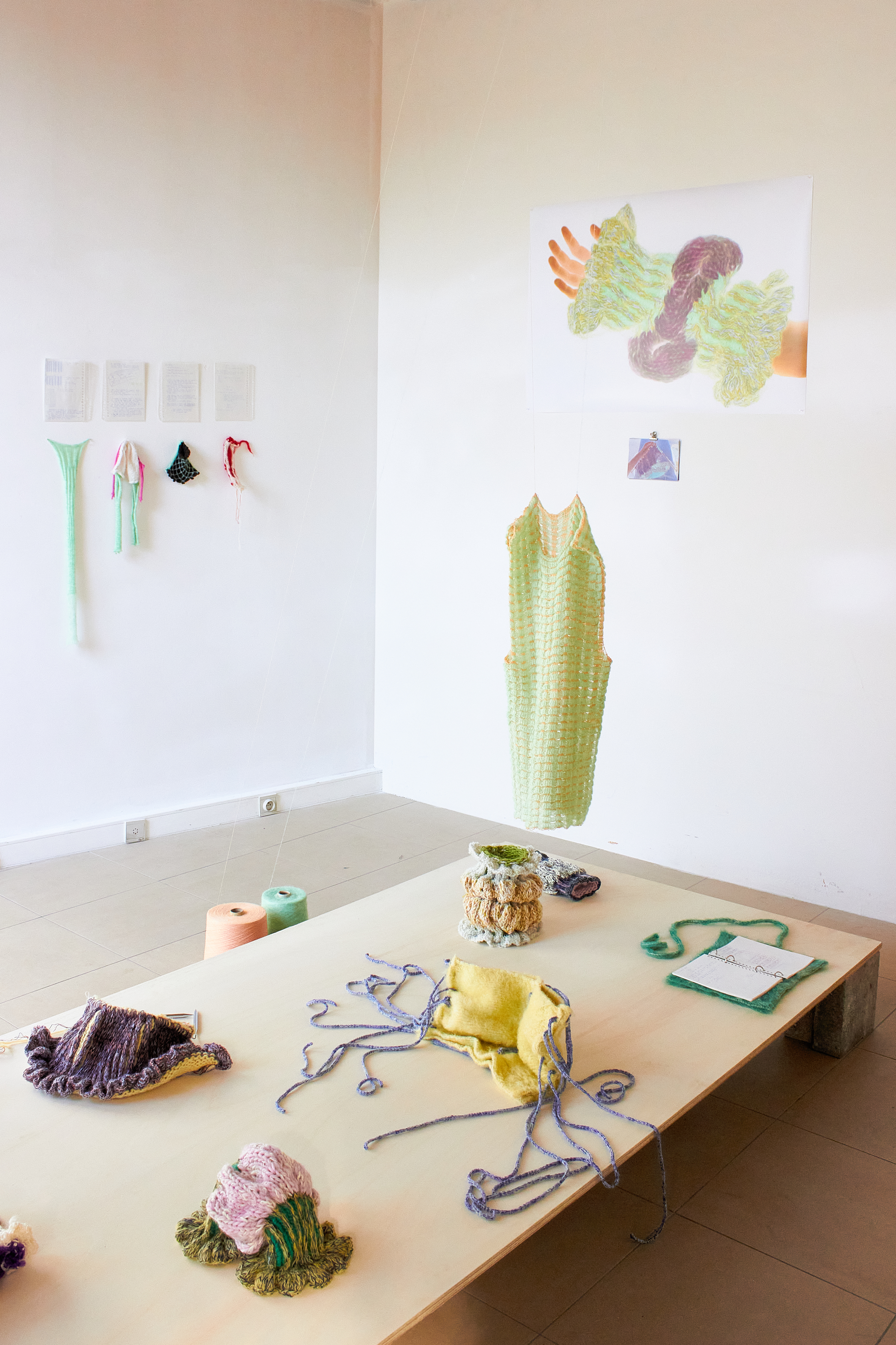 Abril Adell Piña, On the making of precious things, a journey of hand-thinking, 2025