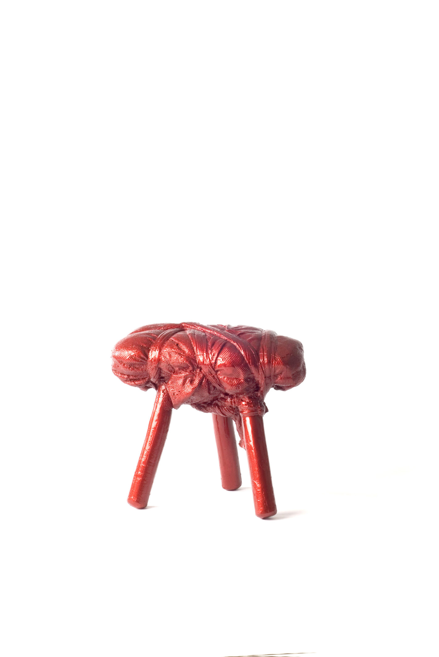 Studio Wieki Somers Chinese Stools pic by Studio Wieki Somers tripod