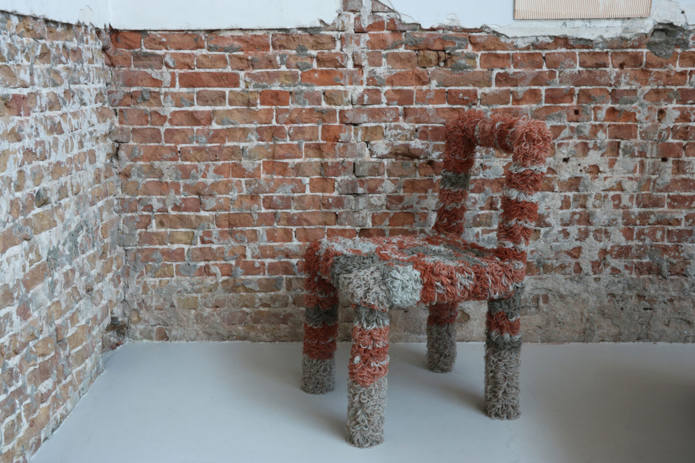 Buro BELÉN Hairy Chair pic by Jantien Roozenburg