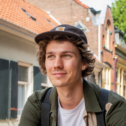 Portret Hugo Peels Profile